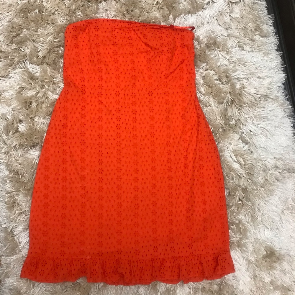 Sleeveless dress